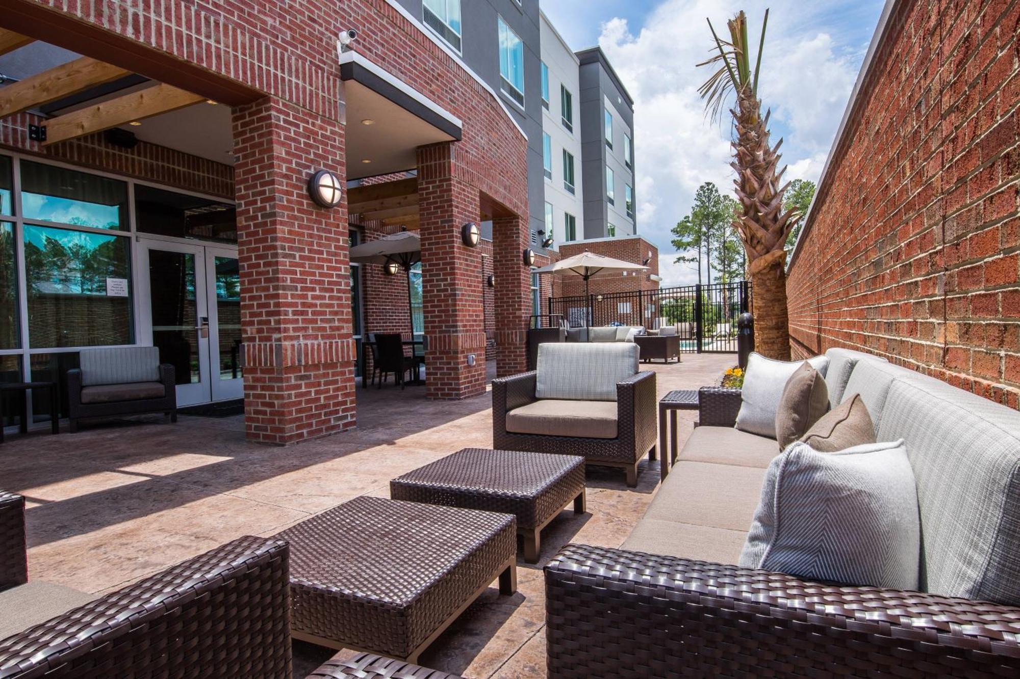 Hotel Courtyard By Marriott Columbia Cayce Exterior foto